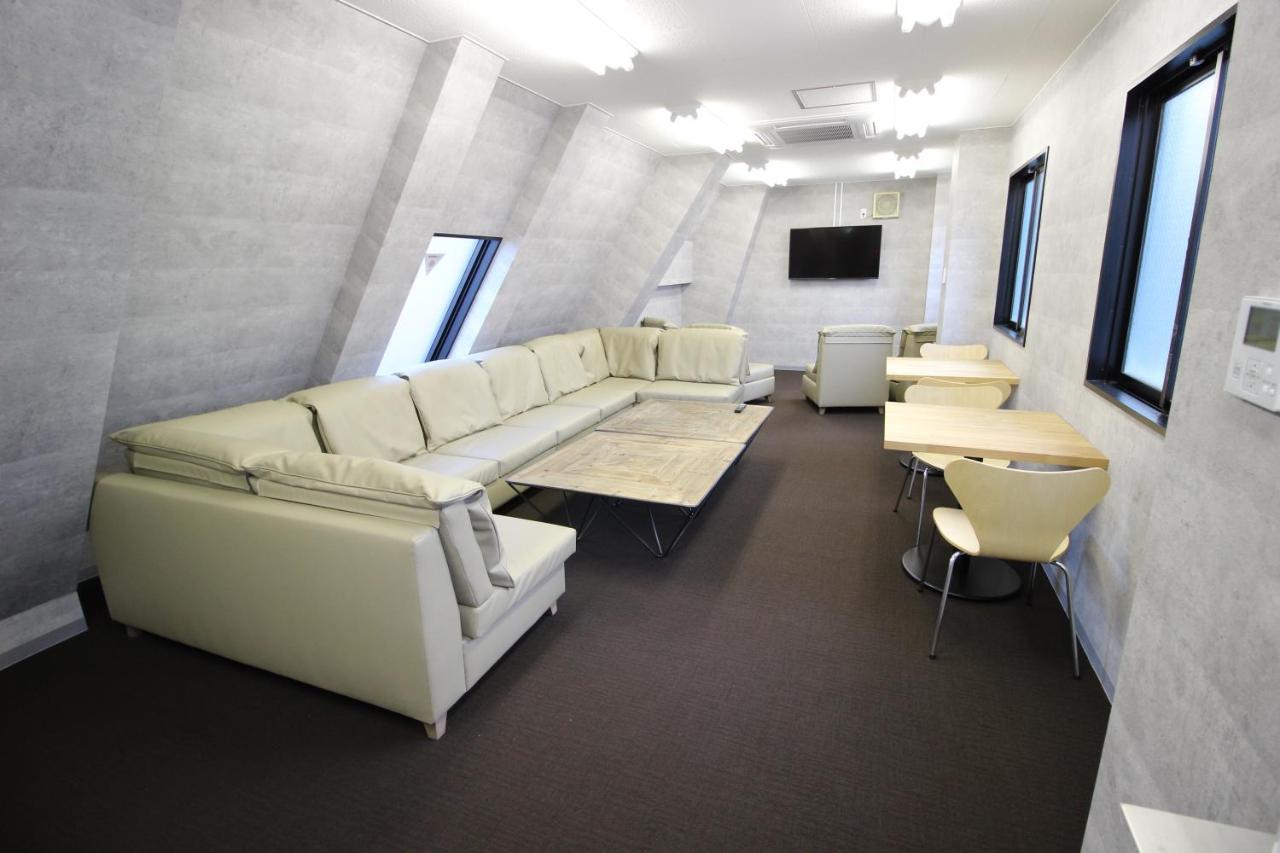 Namba West Saika Daire Osaka Dış mekan fotoğraf