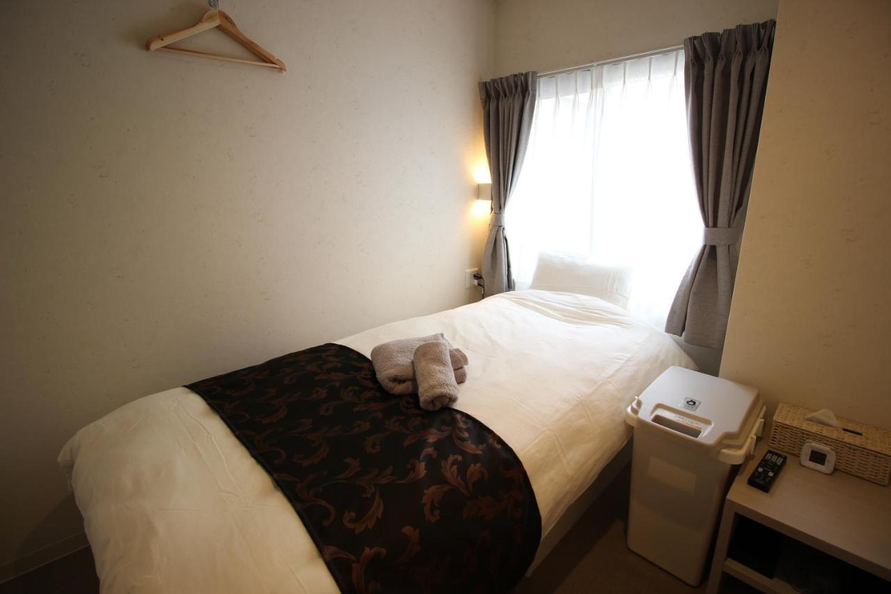 Namba West Saika Daire Osaka Dış mekan fotoğraf