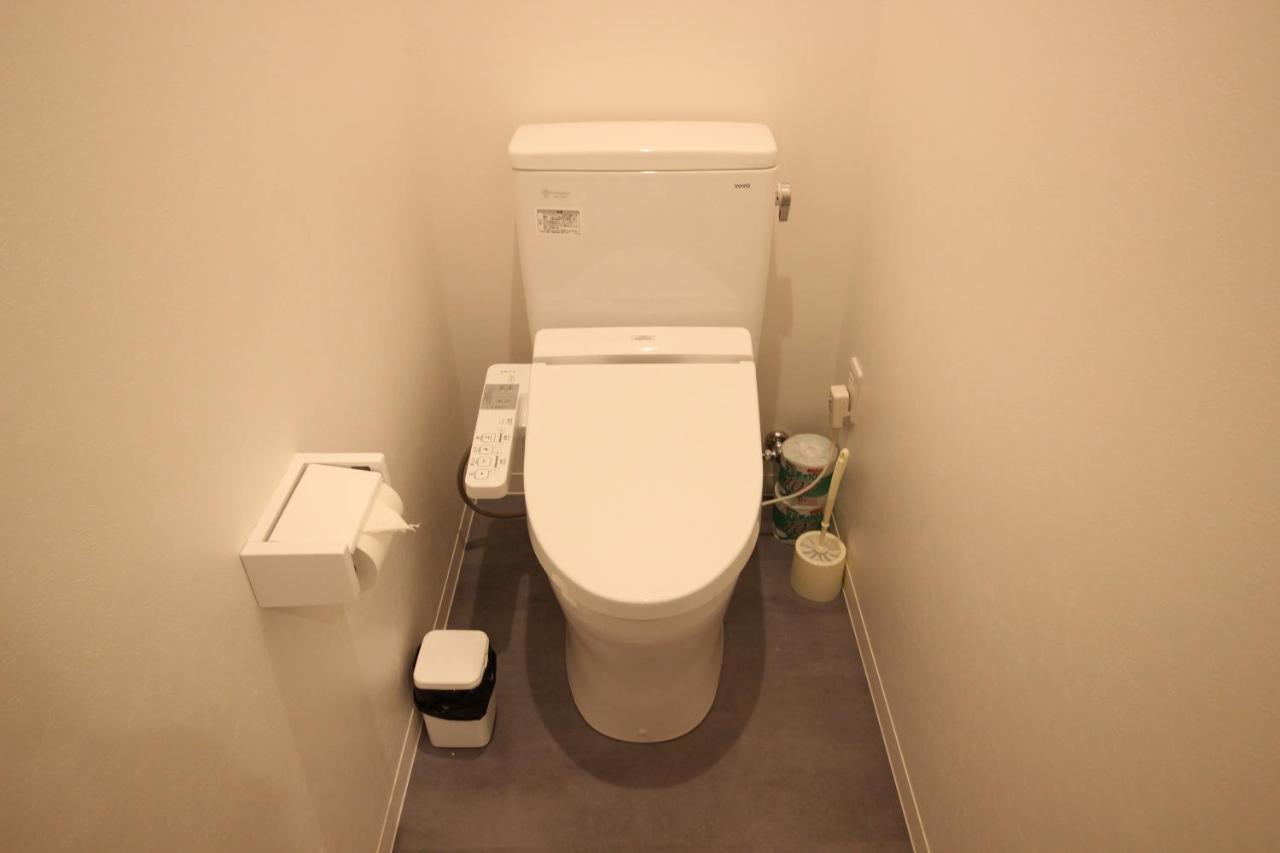 Namba West Saika Daire Osaka Dış mekan fotoğraf