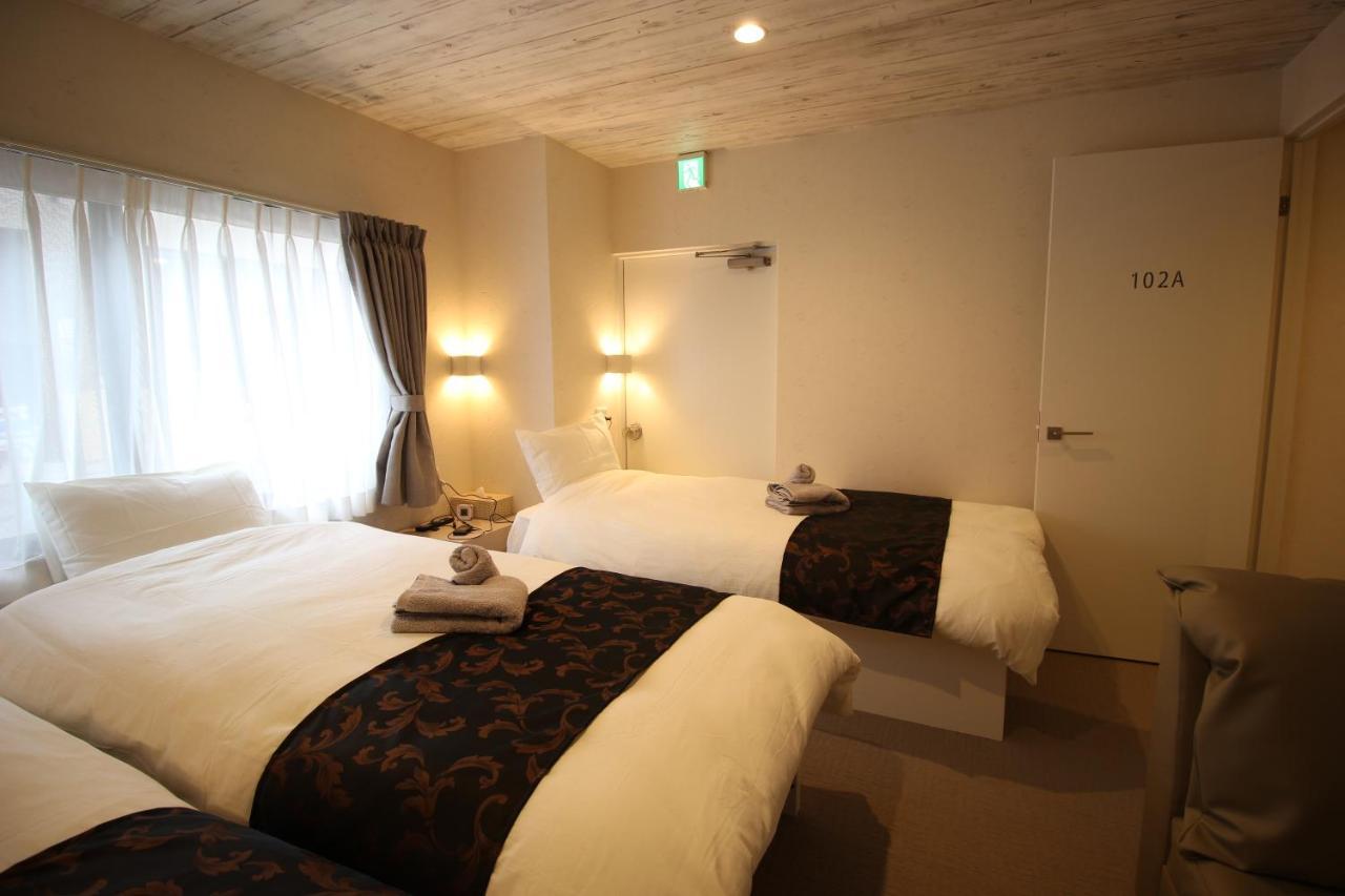 Namba West Saika Daire Osaka Dış mekan fotoğraf