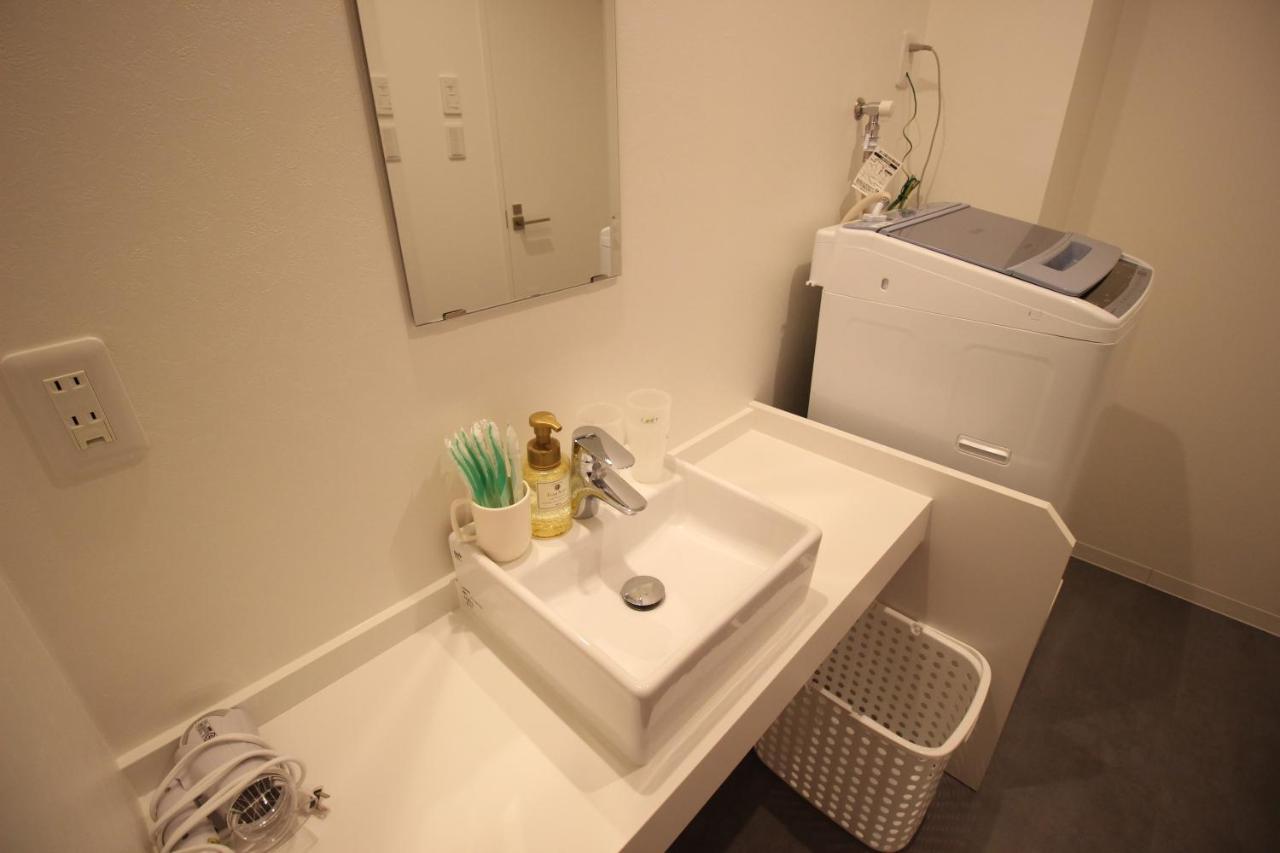 Namba West Saika Daire Osaka Dış mekan fotoğraf