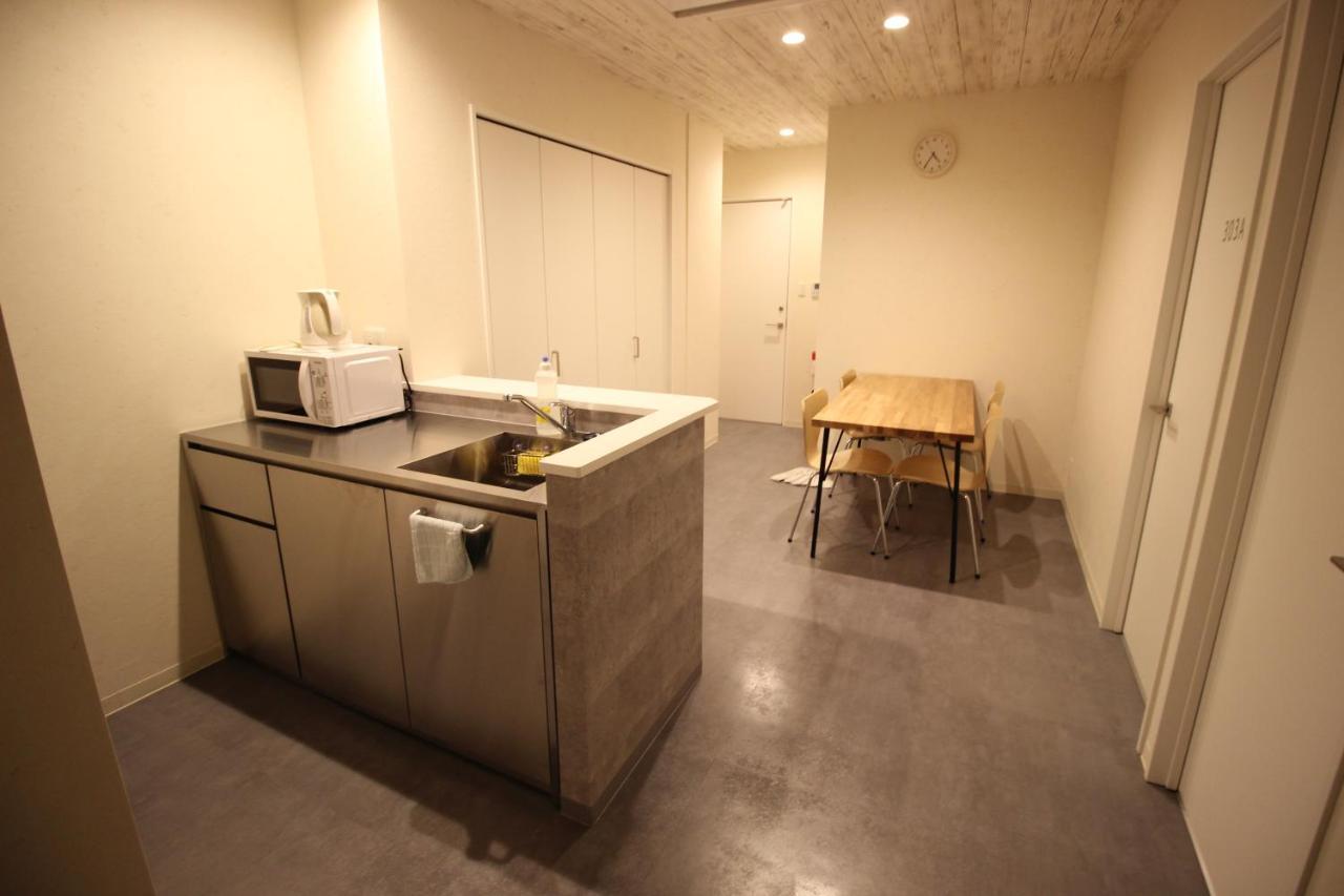 Namba West Saika Daire Osaka Dış mekan fotoğraf